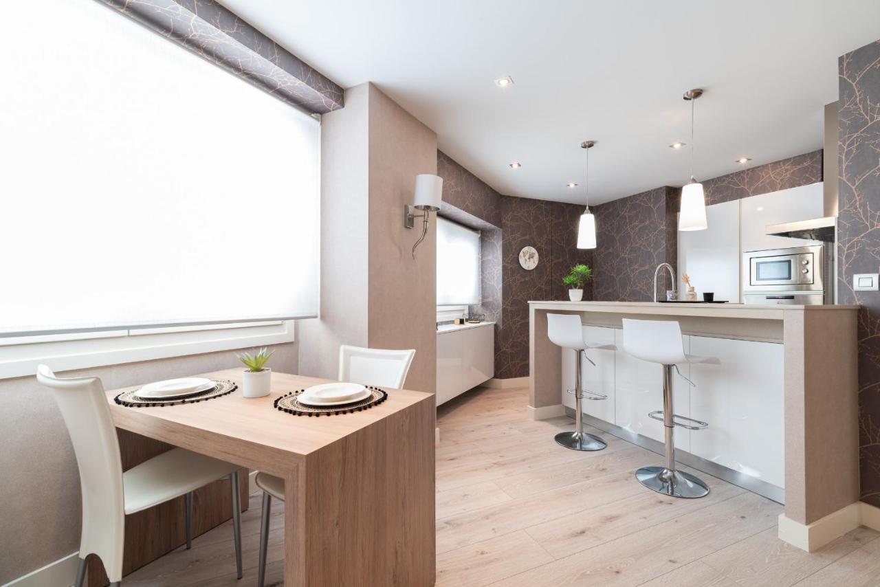 Elegante Apartamento Centrico Vigo Exterior foto